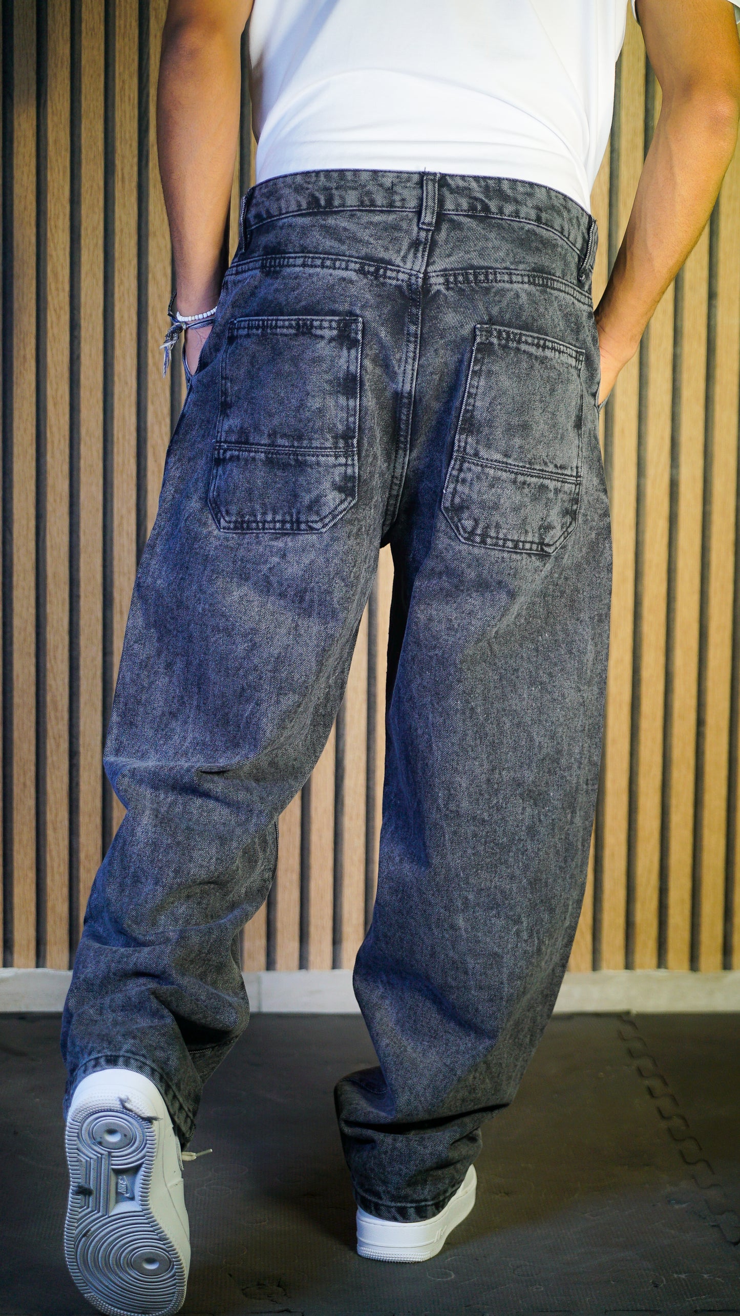 BAGGY JEANS GRIS NOIR