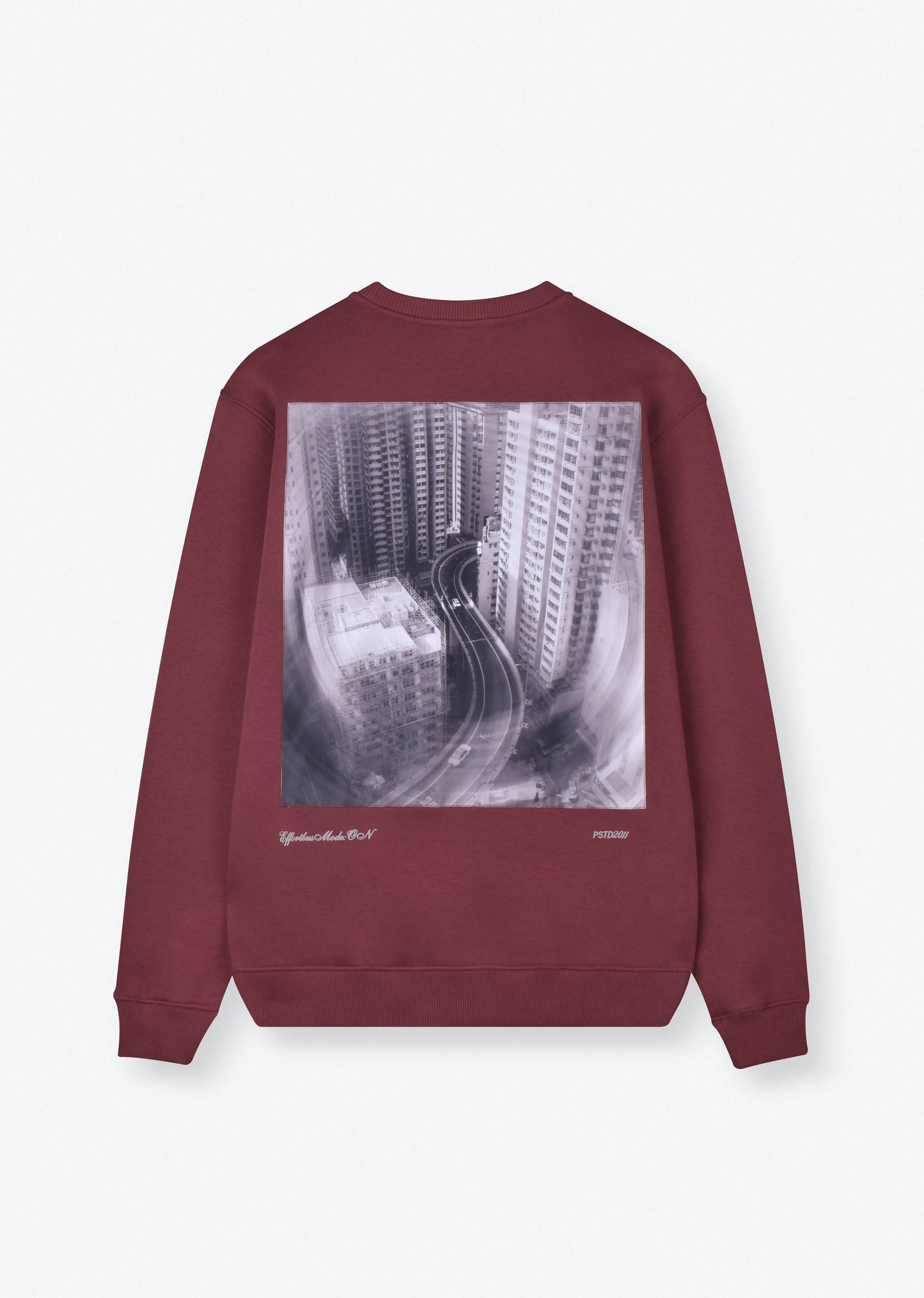 PRINTED PATCH SWEATSHIRT