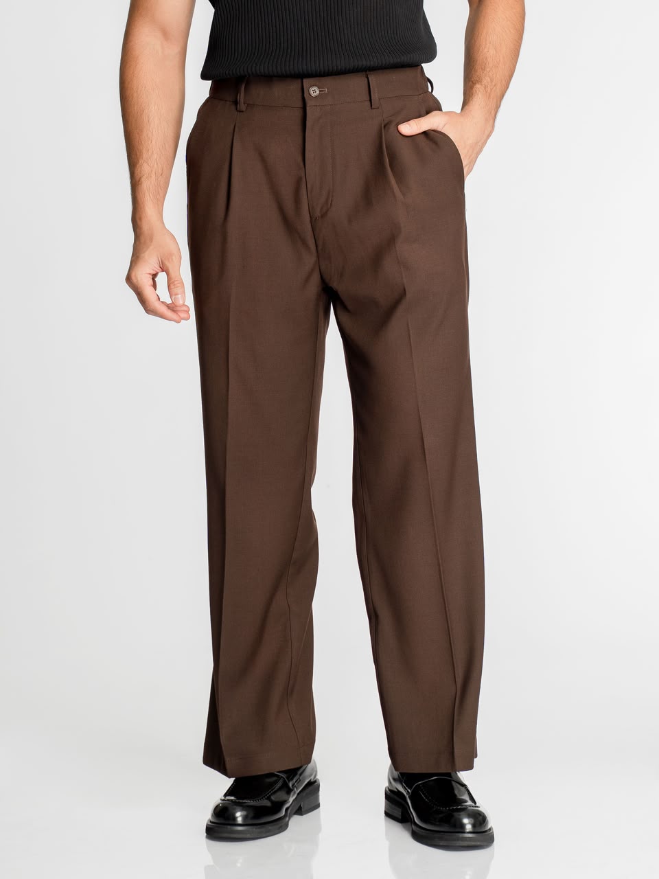 PLEATED WIDE LEG TROUSERS