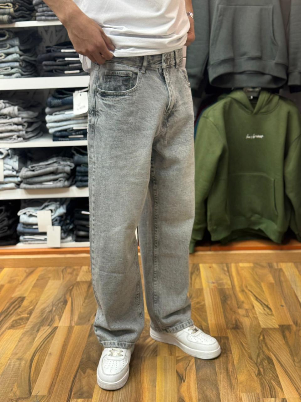 BAGGY JEANS GRIS SIMPLE