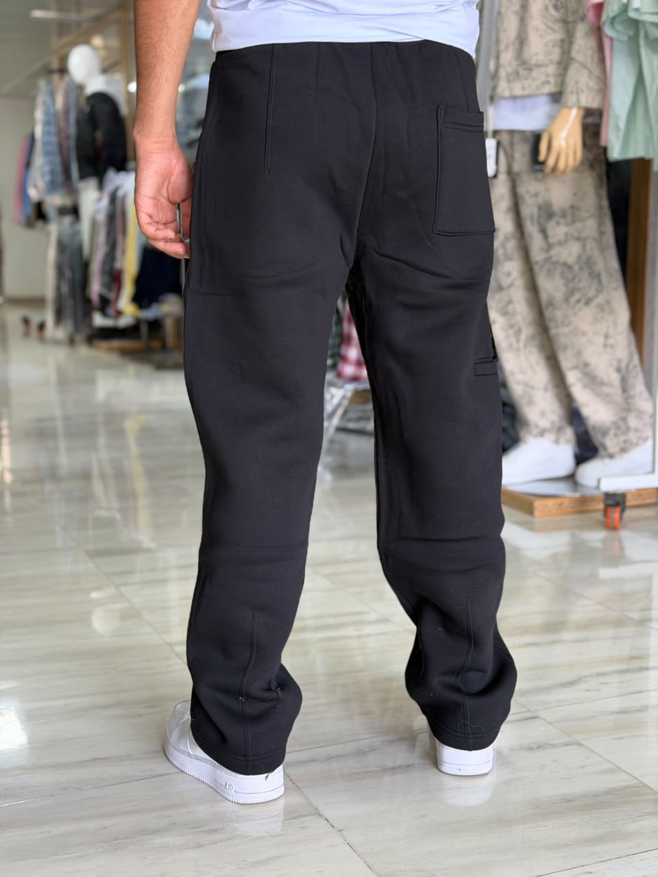 BLACK SWEET PANTS