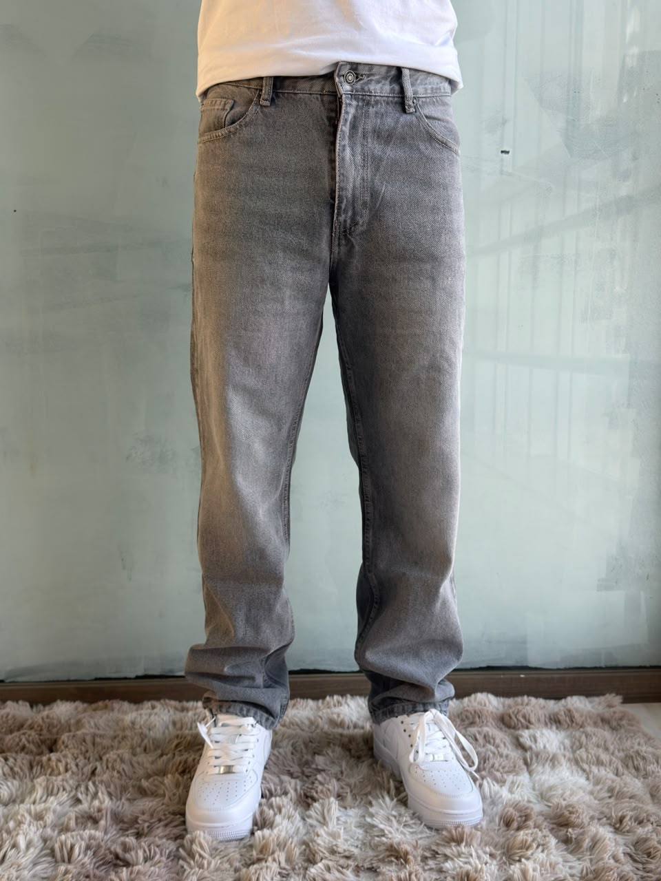 RELAXED JEANS GRIS CLEAR